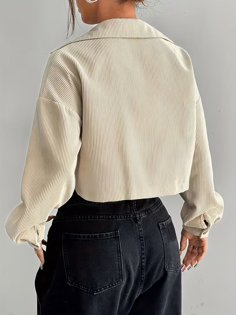 Elegante Knopfjacke