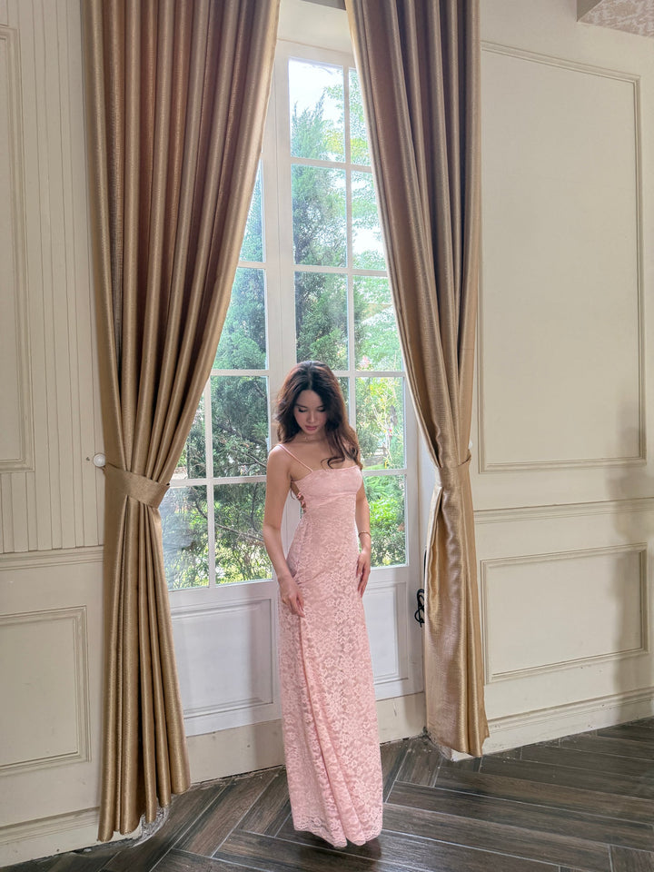 Robe Longue en Dentelle