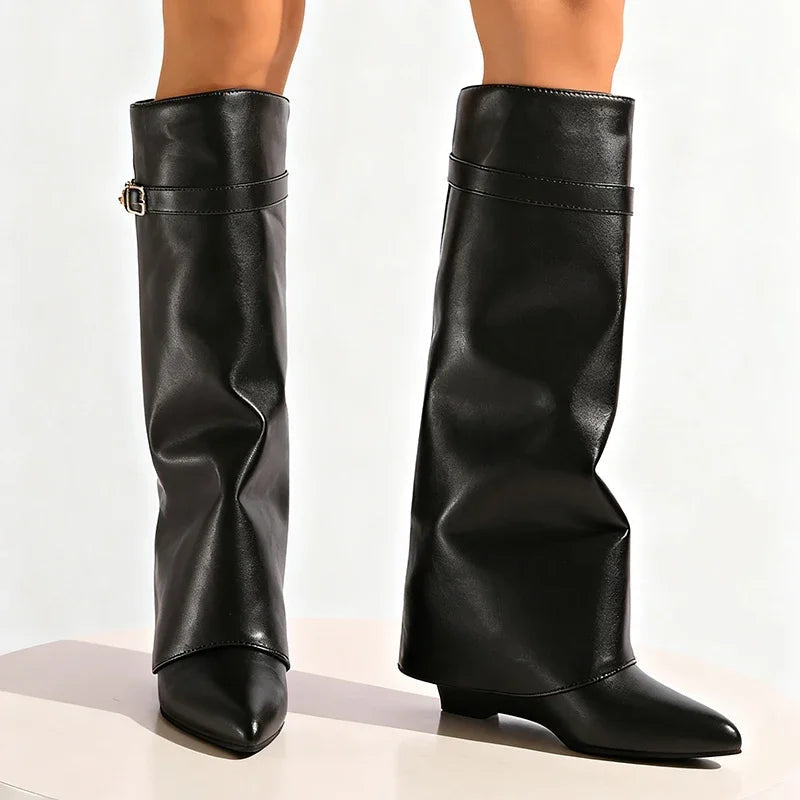 Statement-Kniestiefel