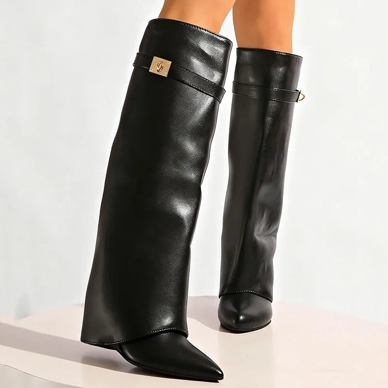 Statement-Kniestiefel