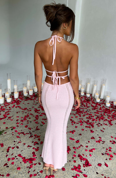 Elegantes Maxi-Kleid mit Rückenausschnitt