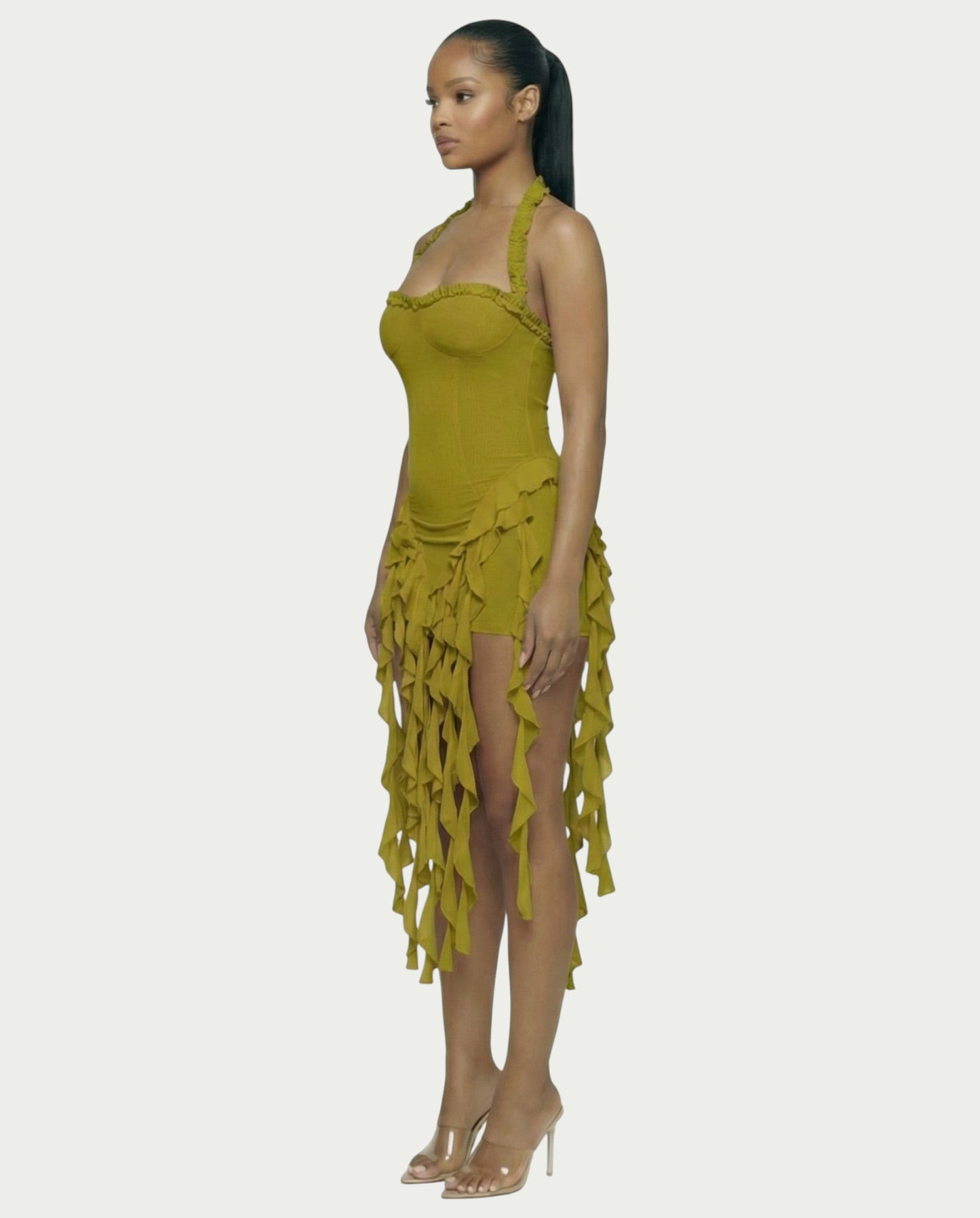 Minikleid mit Volants und Halter-Ausschnitt