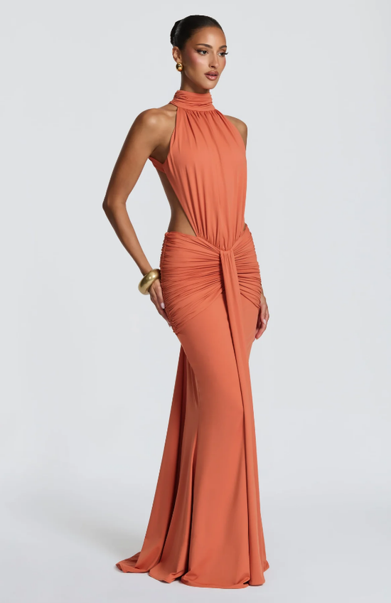 Robe Longue Drapée Éthérée